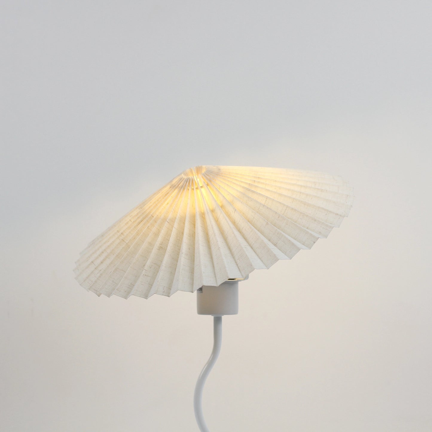 Higasa Lamp - White